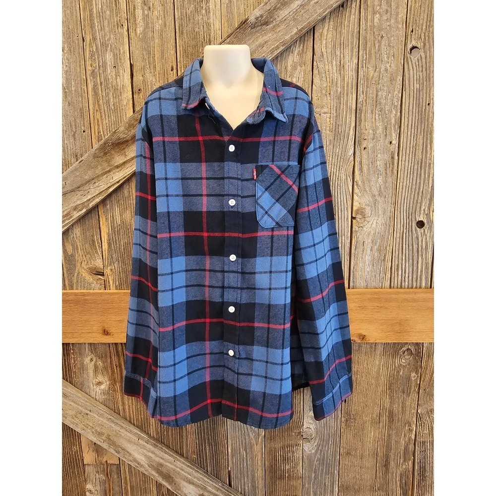 Levis boys flannel size large 14-16 blue plaid warm winter long sleeve